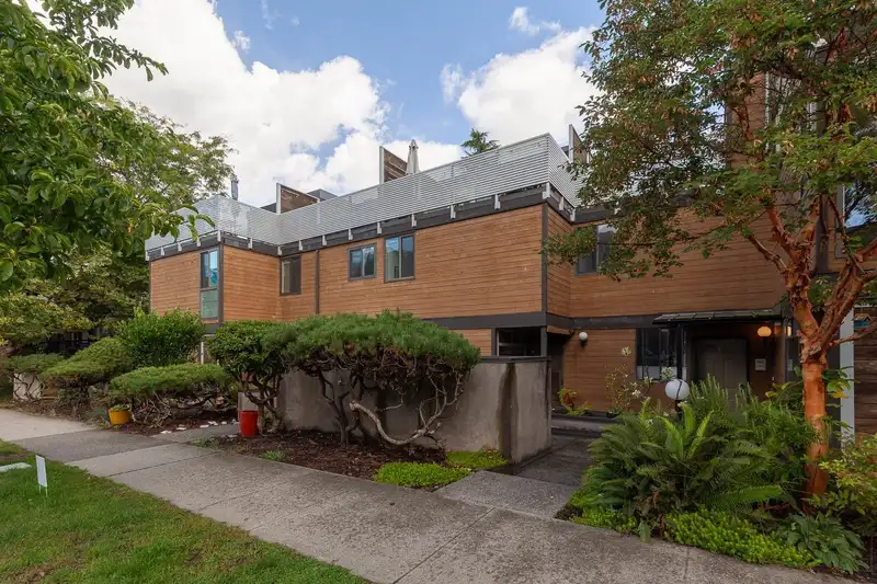 2374 MAPLE STREET - photo 1 of 25