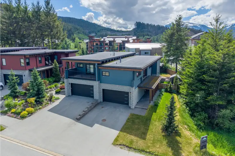 1205 MOUNT FEE ROAD - photo 1 of 37