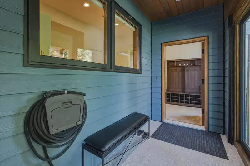 1205 MOUNT FEE ROAD - photo 2 of 37