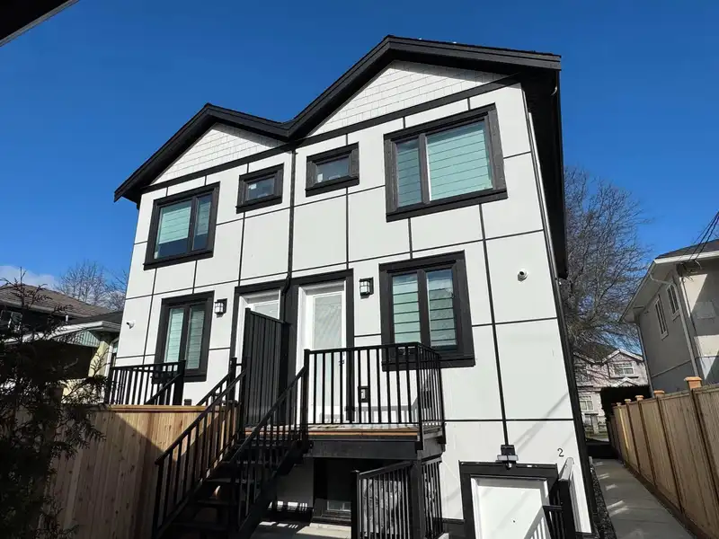 2828 CHEYENNE AVENUE - photo 2 of 21