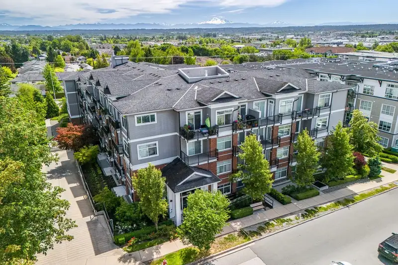 501 6480 195A STREET - photo 1 of 40