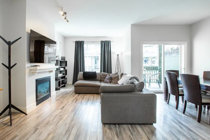 66 6050 166 STREET - photo 2 of 25