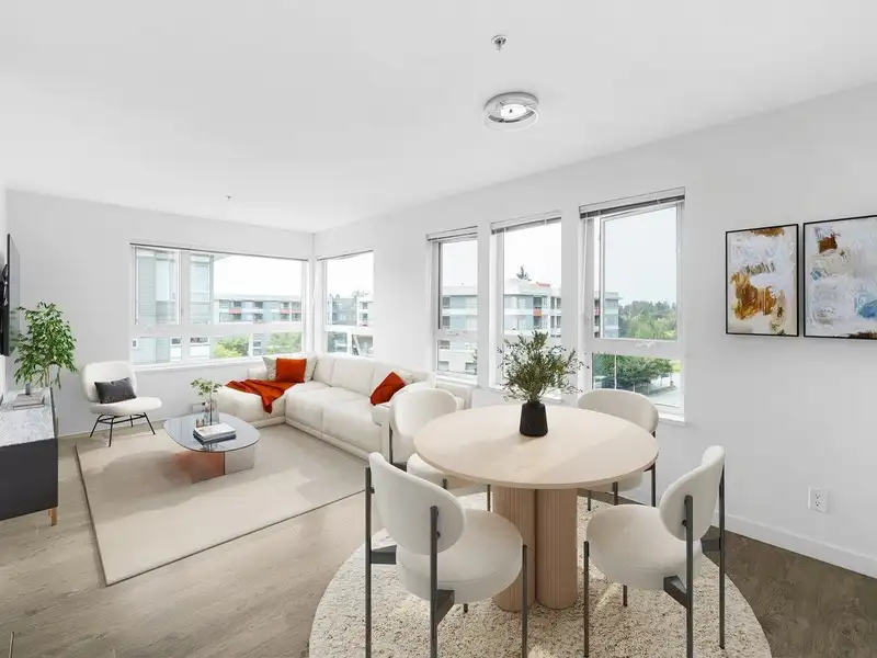 331 12339 STEVESTON HIGHWAY - photo 1 of 28