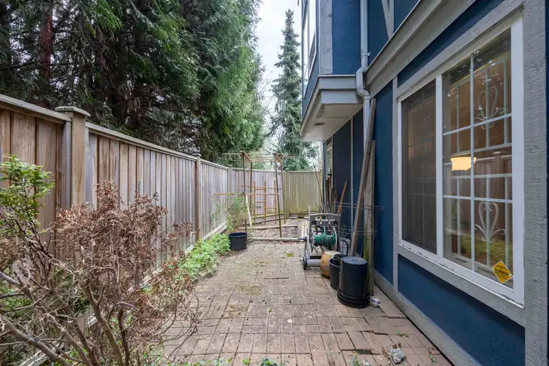 1 11571 THORPE ROAD - photo 4 of 21