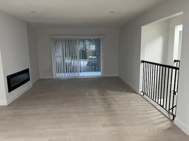 11539 96 AVENUE - photo 3 of 24