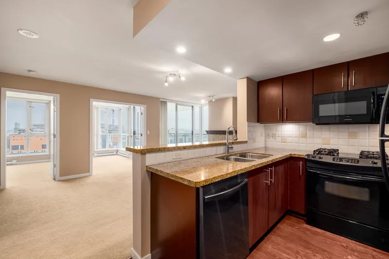 803 120 MILROSS AVENUE - photo 1 of 20