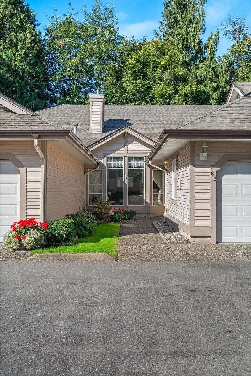 63 9025 216 STREET - photo 3 of 25