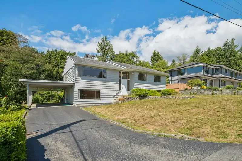 1768 OTTAWA PLACE - photo 2 of 40
