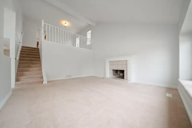 6439 LINFIELD PLACE - photo 4 of 40