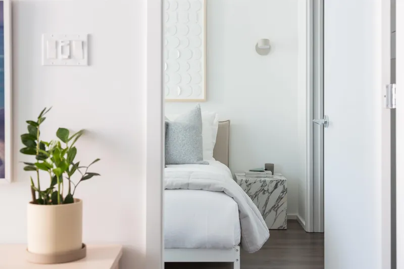 2503 3888 EVERGREEN PLACE - photo 3 of 11