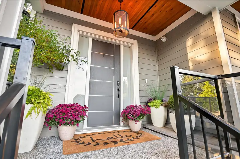 3479 WALES AVENUE - photo 2 of 40