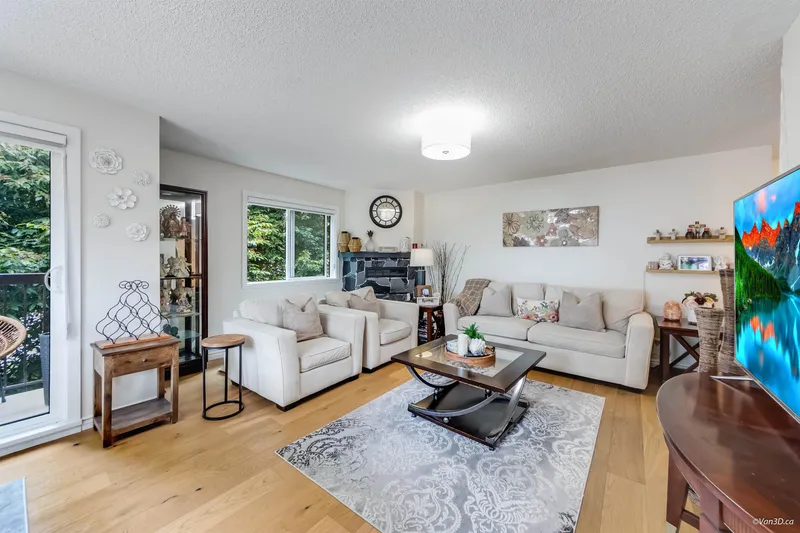 205 7162 133A STREET - photo 1 of 25