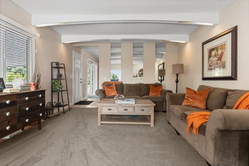 30 2035 MARTENS STREET - photo 4 of 25