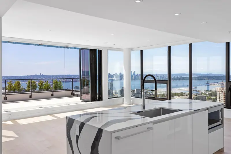 1602 135 E 13TH STREET - photo 4 of 25