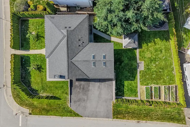 1616 EASTERN DRIVE - photo 3 of 40