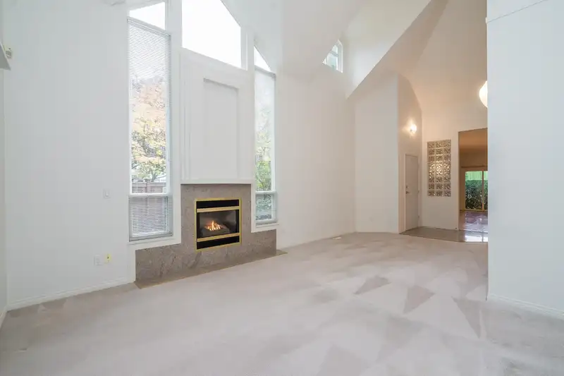 8 2168 150A STREET - photo 4 of 38