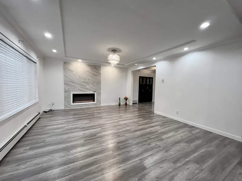 7768 18TH AVENUE - photo 3 of 23