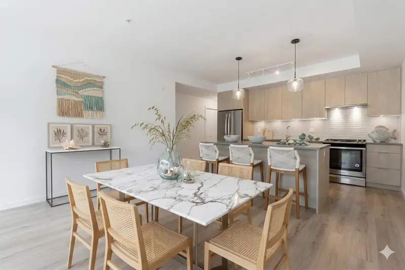 201 38165 CLEVELAND AVENUE - photo 2 of 23