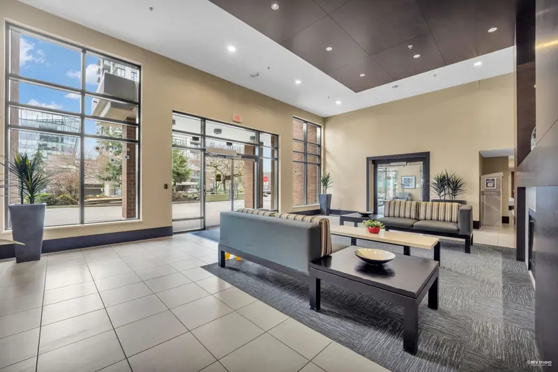 802 7325 ARCOLA STREET - photo 2 of 19