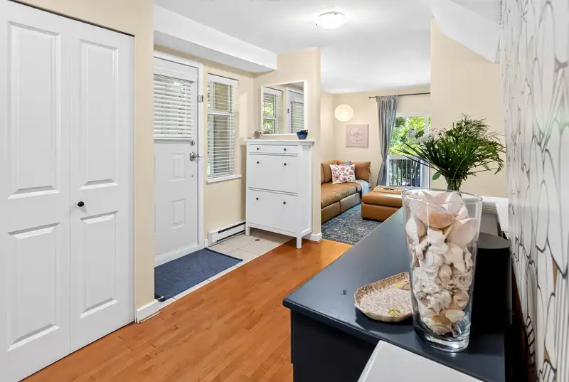 59 15233 34 AVENUE - photo 4 of 40