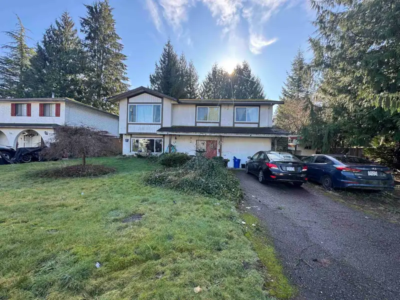 31940 WOODCOCK CRESCENT - photo 1 of 10