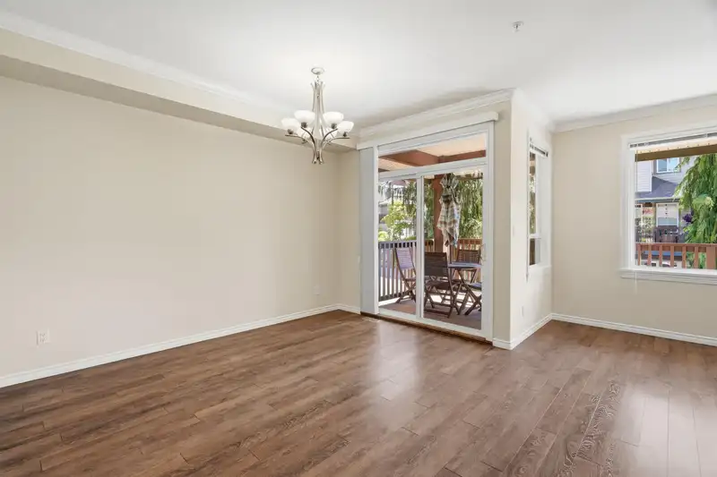 8 2281 ARGUE STREET - photo 3 of 27