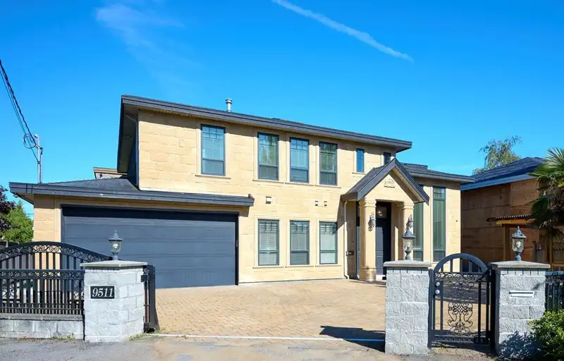 9511 KIRKMOND CRESCENT - photo 1 of 22