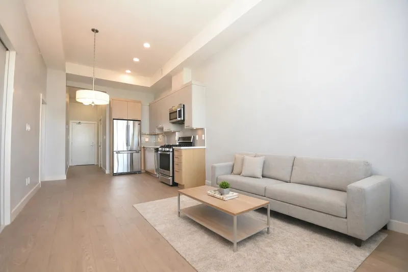 406 4977 SPRINGS BOULEVARD - photo 3 of 24