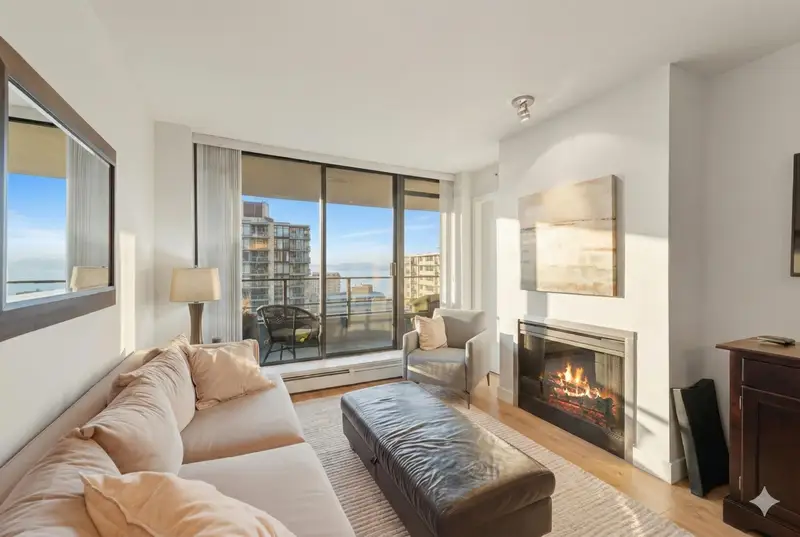 1102 151 W 2ND STREET - photo 2 of 25