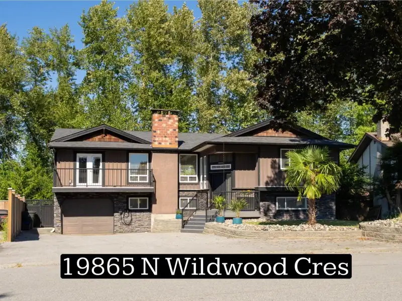 19865 N WILDWOOD CRESCENT - photo 1 of 40