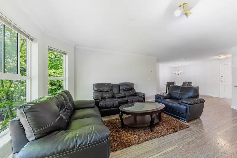 202 12088 66 AVENUE - photo 2 of 24