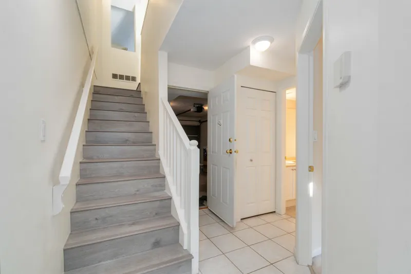 60 11571 THORPE ROAD - photo 3 of 22