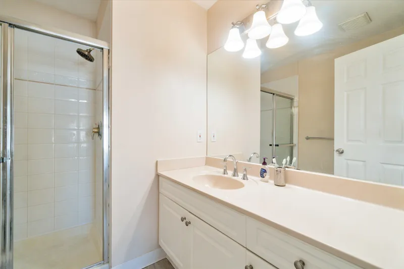 60 11571 THORPE ROAD - photo 4 of 22