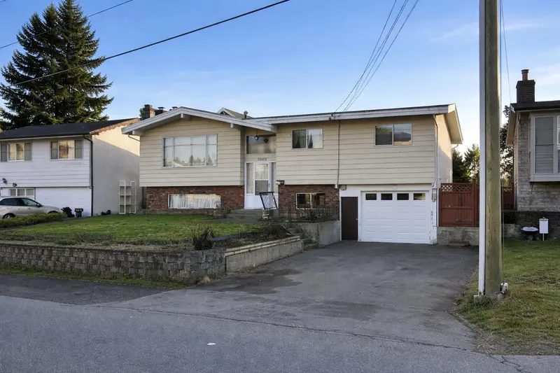 32052 MELMAR AVENUE - photo 4 of 25