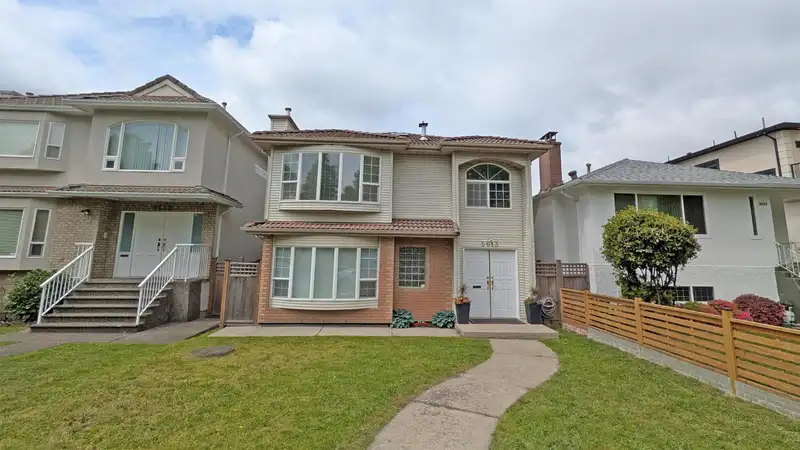 5613 BRUCE STREET - photo 1 of 28