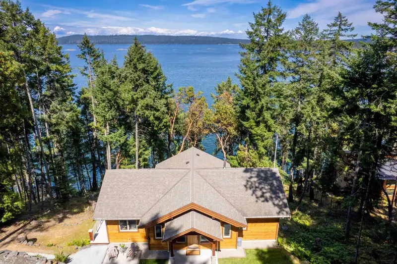 144 SUNRISE POINT ROAD - photo 3 of 40