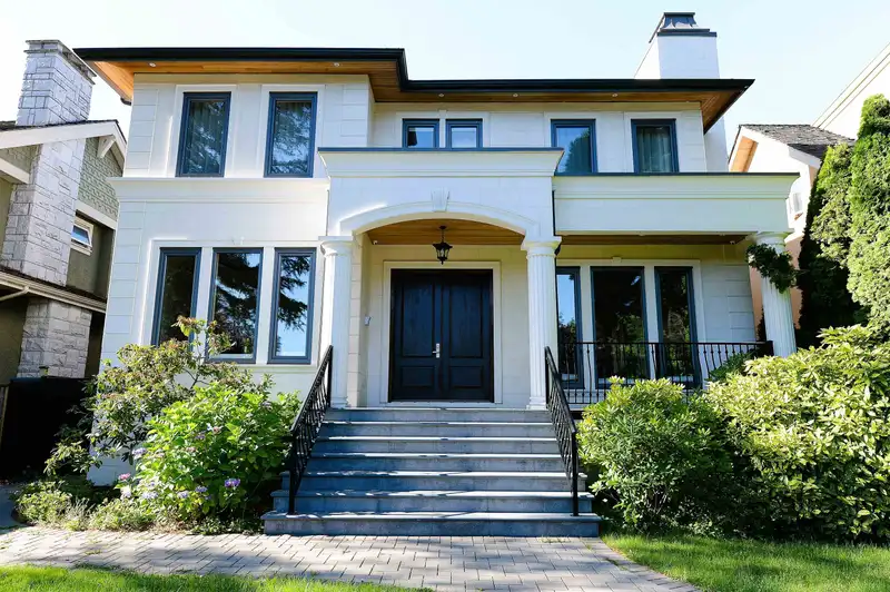 4039 W 38TH AVENUE - photo 1 of 40