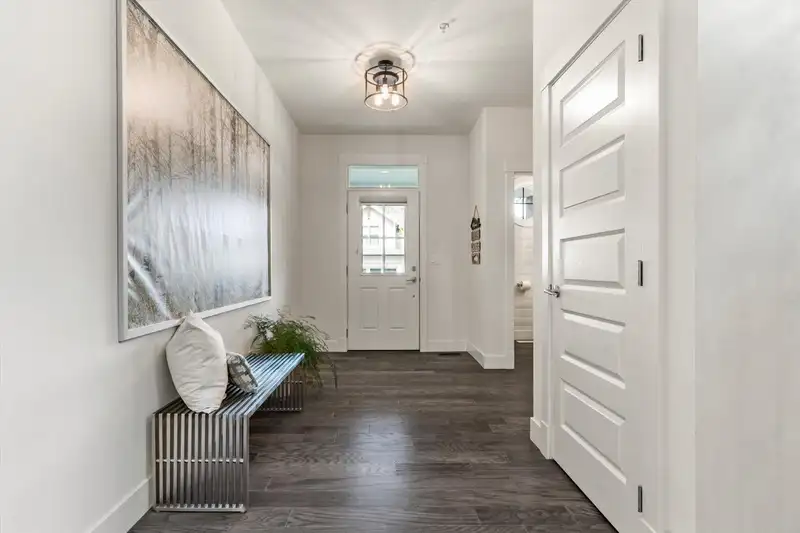 31 1885 COLUMBIA VALLEY ROAD - photo 3 of 38