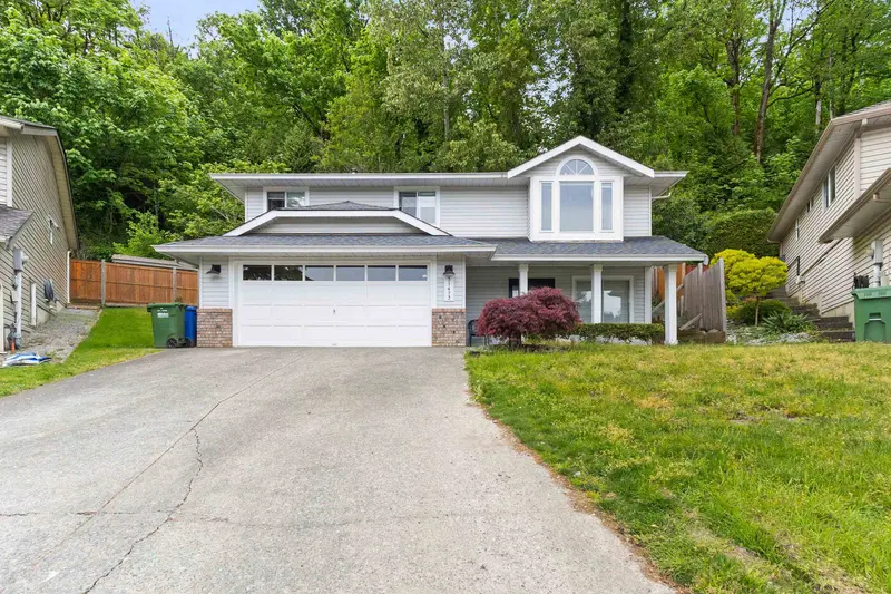 31473 CROSSLEY COURT - photo 1 of 25