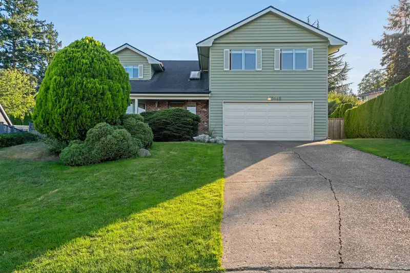 5648 COPSEFIELD PLACE - photo 1 of 40