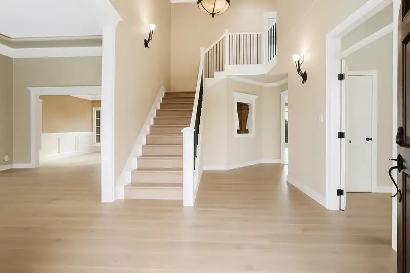3660 RAYMOND AVENUE - photo 2 of 33