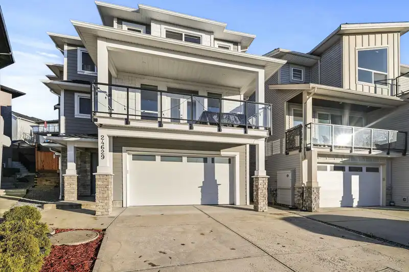 24629 105A AVENUE - photo 2 of 39