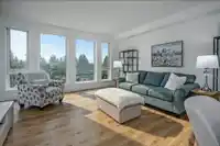 301 33160 PLAXTON CRESCENT - thumbnail 4
