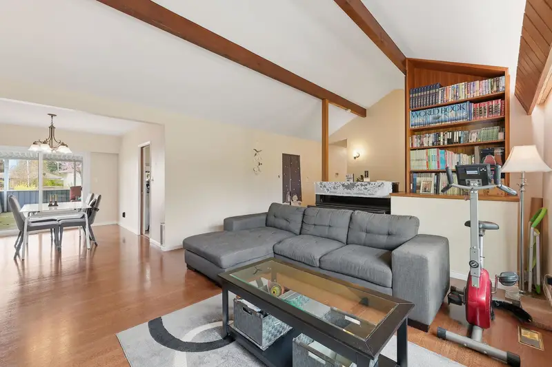 11936 WICKLOW WAY - photo 4 of 25