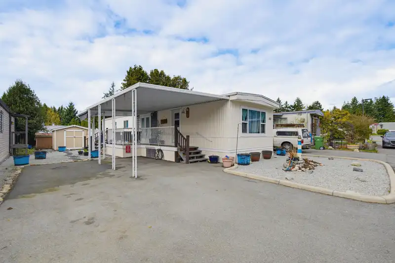 182 3665 244 STREET - photo 3 of 37