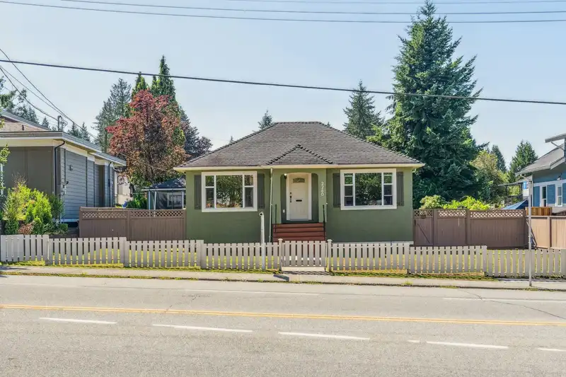 2280 PITT RIVER ROAD - photo 1 of 37