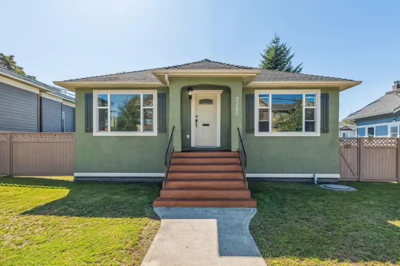 2280 PITT RIVER ROAD - photo 2 of 37