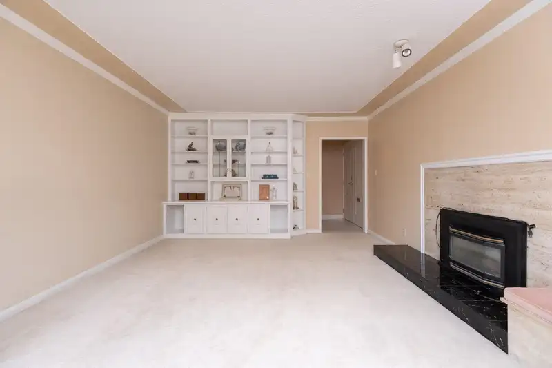 775 ESMOND AVENUE - photo 4 of 32