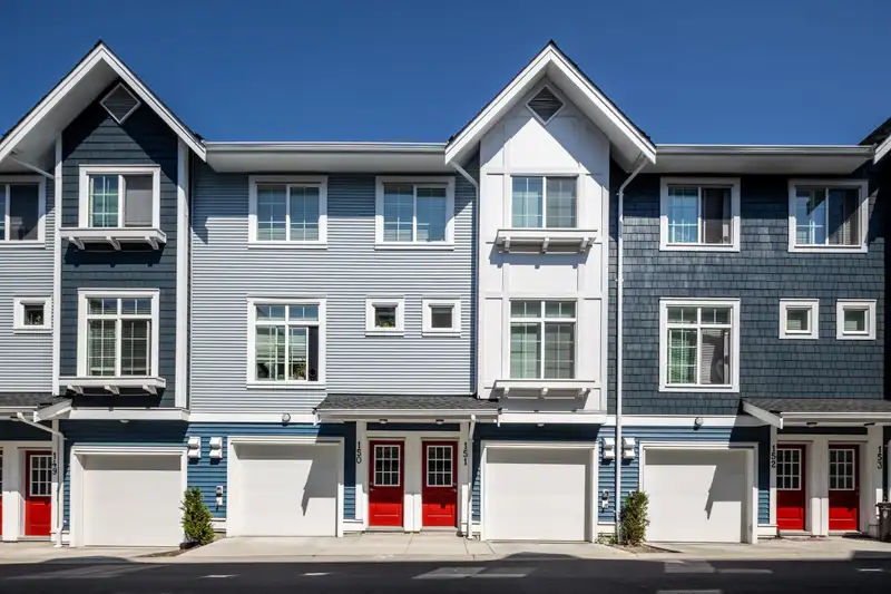 151 20180 84 AVENUE - photo 1 of 1