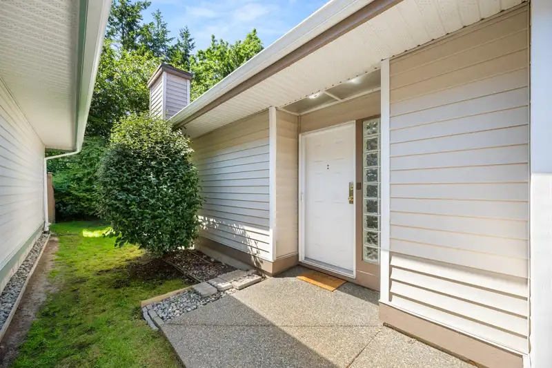 8 18939 65 AVENUE - photo 4 of 40